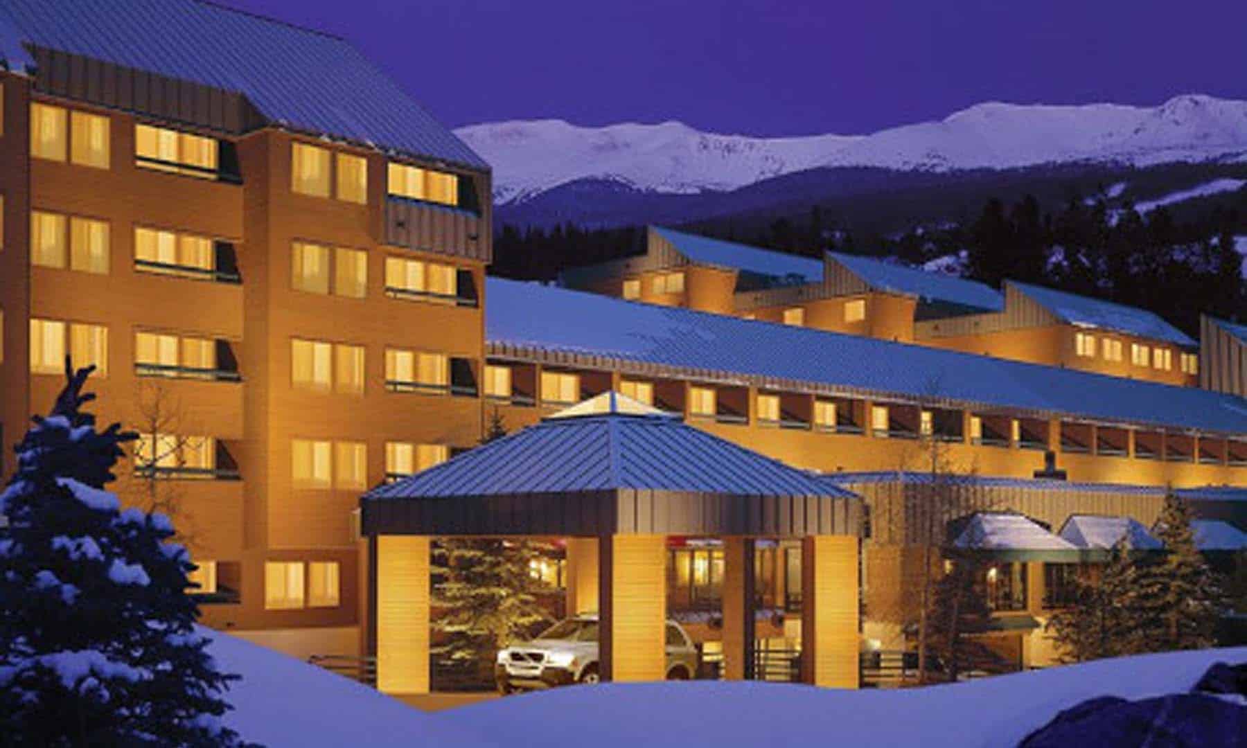 Doubletree by Hilton Hotel Breckenridge - DOUBLETREE BY HILTON HOTEL BRECKENRIDGE . Exterior Winter