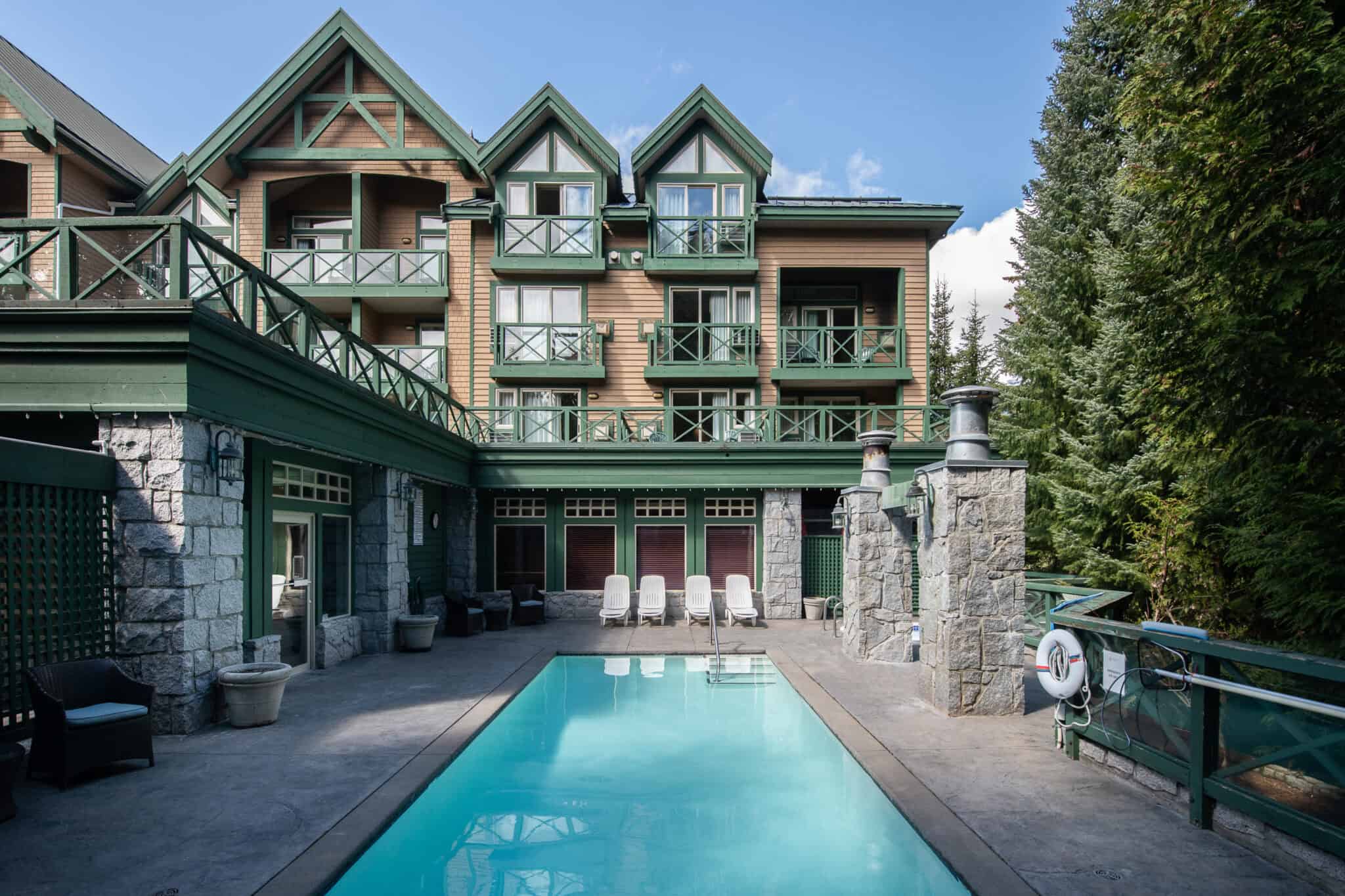 Pinnacle Hotel Whistler Village - Whistler Accommodation ...